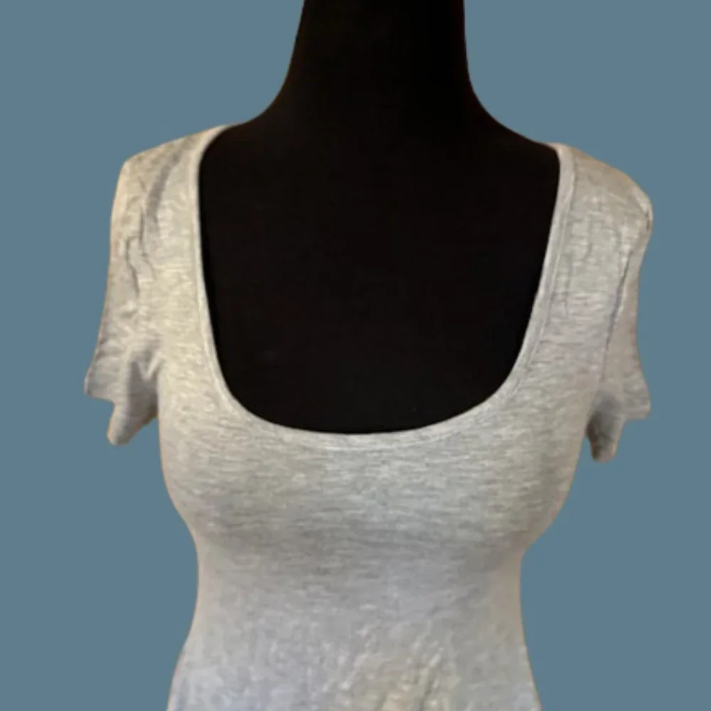 Grey Sharkbite Shirt  T1450     NWT Boutique - Picture 4 of 6